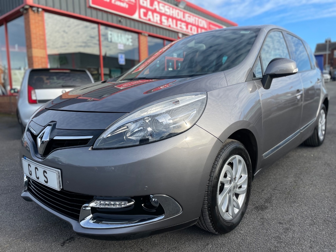 2015 Renault Scenic