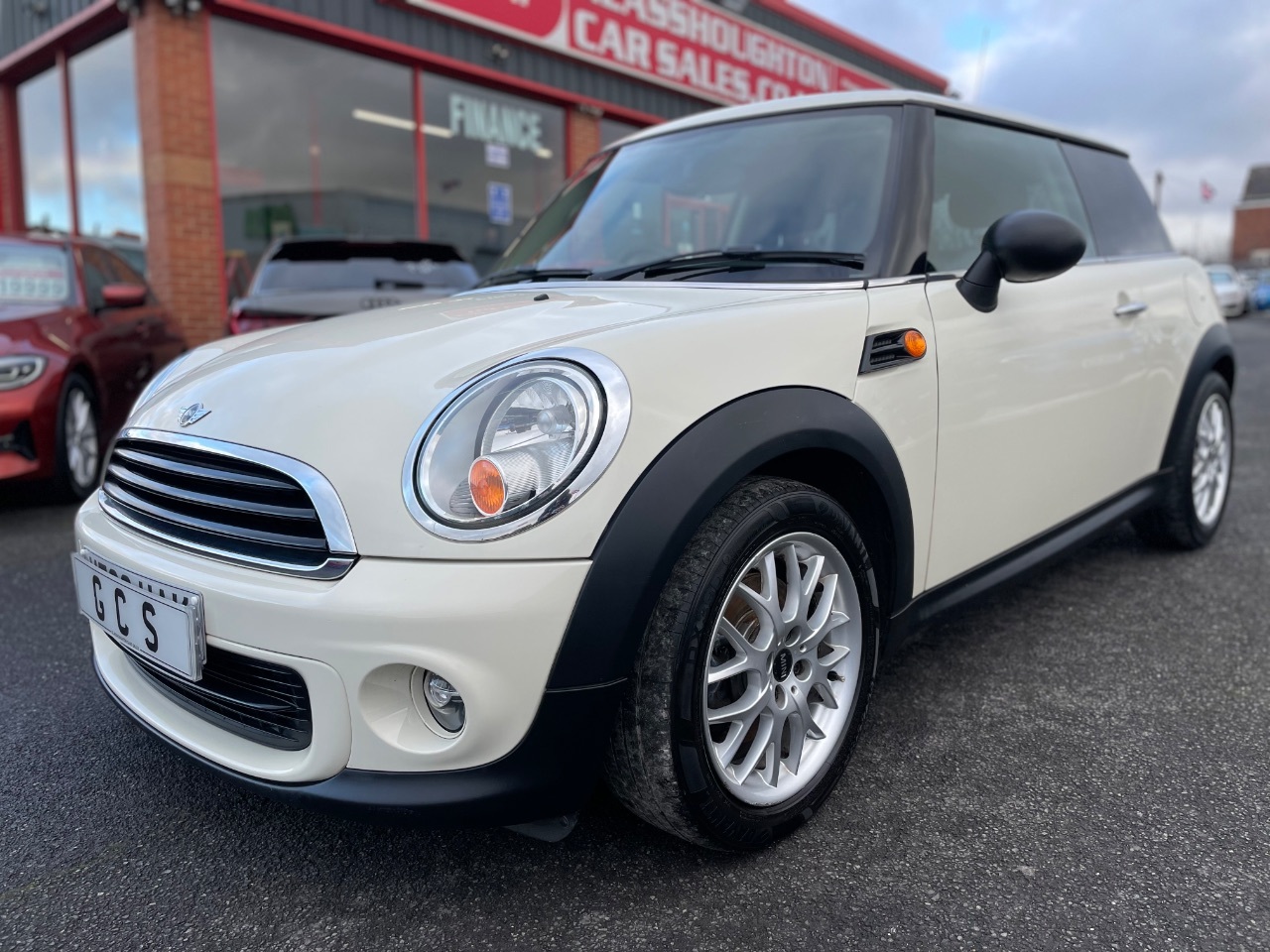 2012 Mini Hatchback